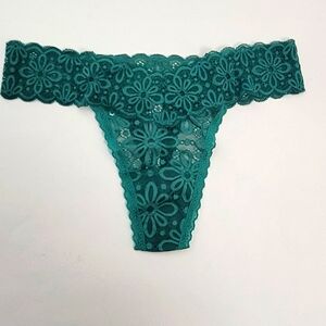 Victoria's Secret Thong Panty, Small